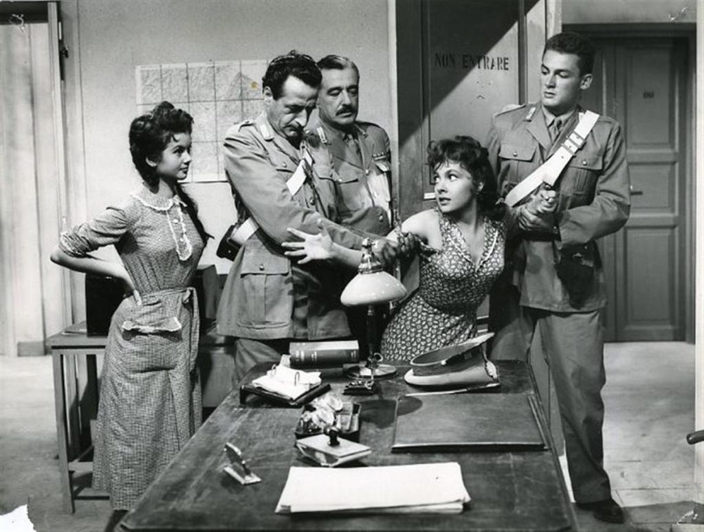 commedia italiana pane amore e fantasia